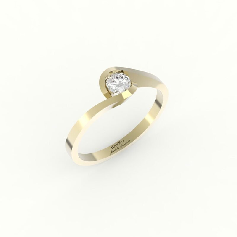 Gouden verlovingsring met ronde gedraaide zetting diamant.