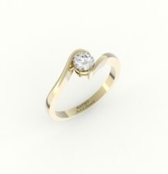 Gouden verlovingsring met moderne draaiende zetting diamant.