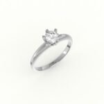 Witgouden solitaire ring met zespotige zetting van een diamant.