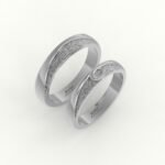 witgouden trouwring met reliëf