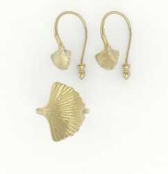 Set van Gouden ring en oorbellen met Japans shiso blad design.