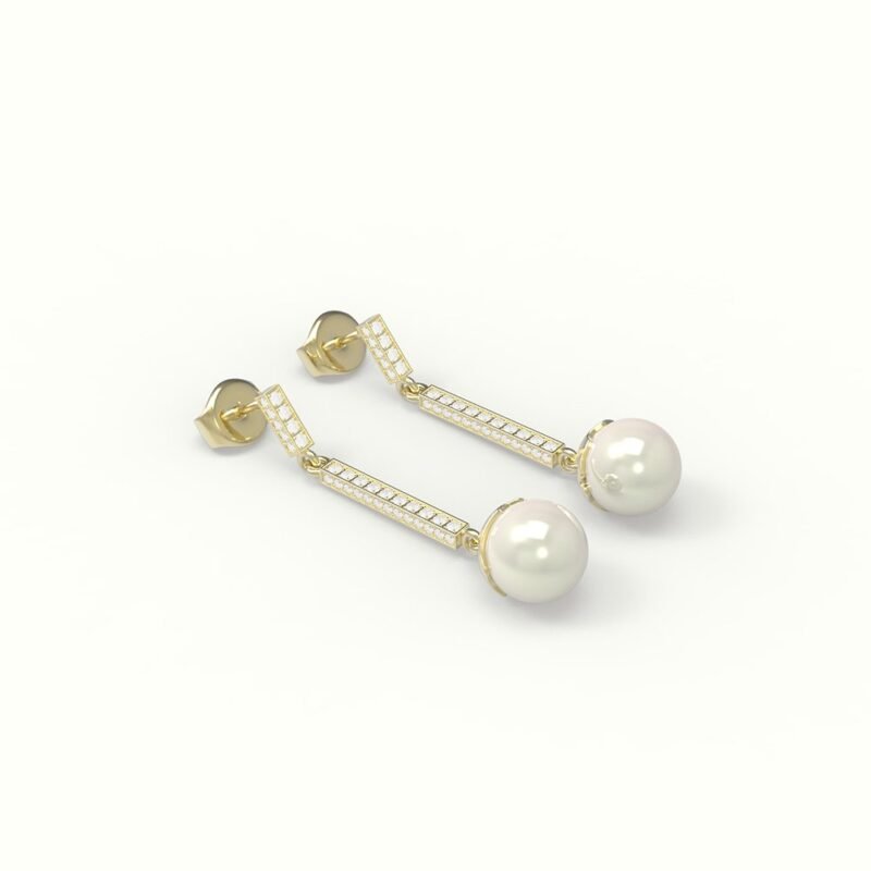 Gouden pareloorbellen met diamanten.