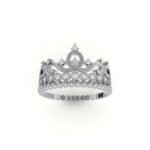 Witgouden ring met kroontjesversiering rondom gezet met diamanten.