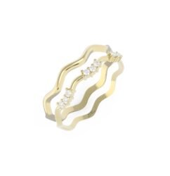 Gouden verlovingsring met golvend design gezet met diamantjes.