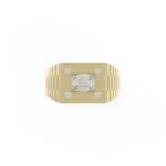 Gouden zegelring met emerald diamant en rolex style band.