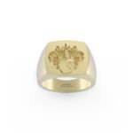 Gouden zegelring met familiewapen.